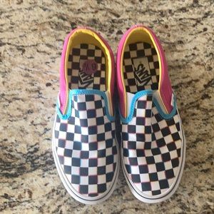 Womans 6 1/2 multicolor Vans